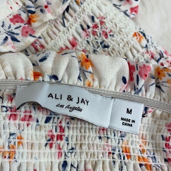 Ali & Jay Rose Bowl Floral Wide Leg Crop Jumpsuit NWT - Picture 6 of 7